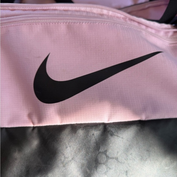 Nike Black and Pink Duffel Bag - Picture 6 of 10
